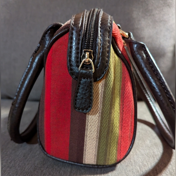 Etienne Aigner Minibag - Picture 3 of 9